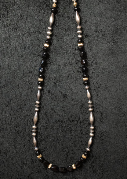 【Renewal】使いやすい黒 ナバホパール オニキス ネックレス